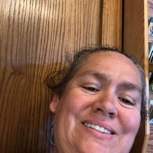 Meet your Posher, Suzanne